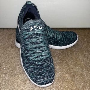 APL techloom sneakers